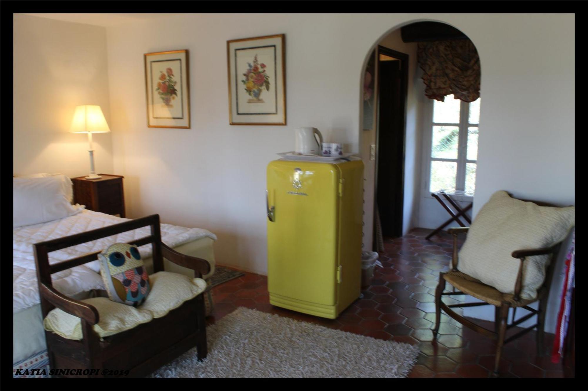 Domaine Des Tilleuls D'Or Saint-Cézaire-sur-Siagne Rom bilde